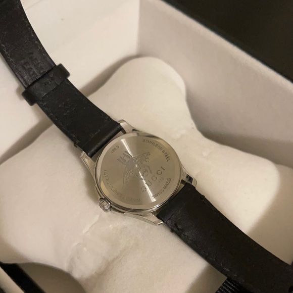 Gucci Bee Watch - Picture 2 of 6